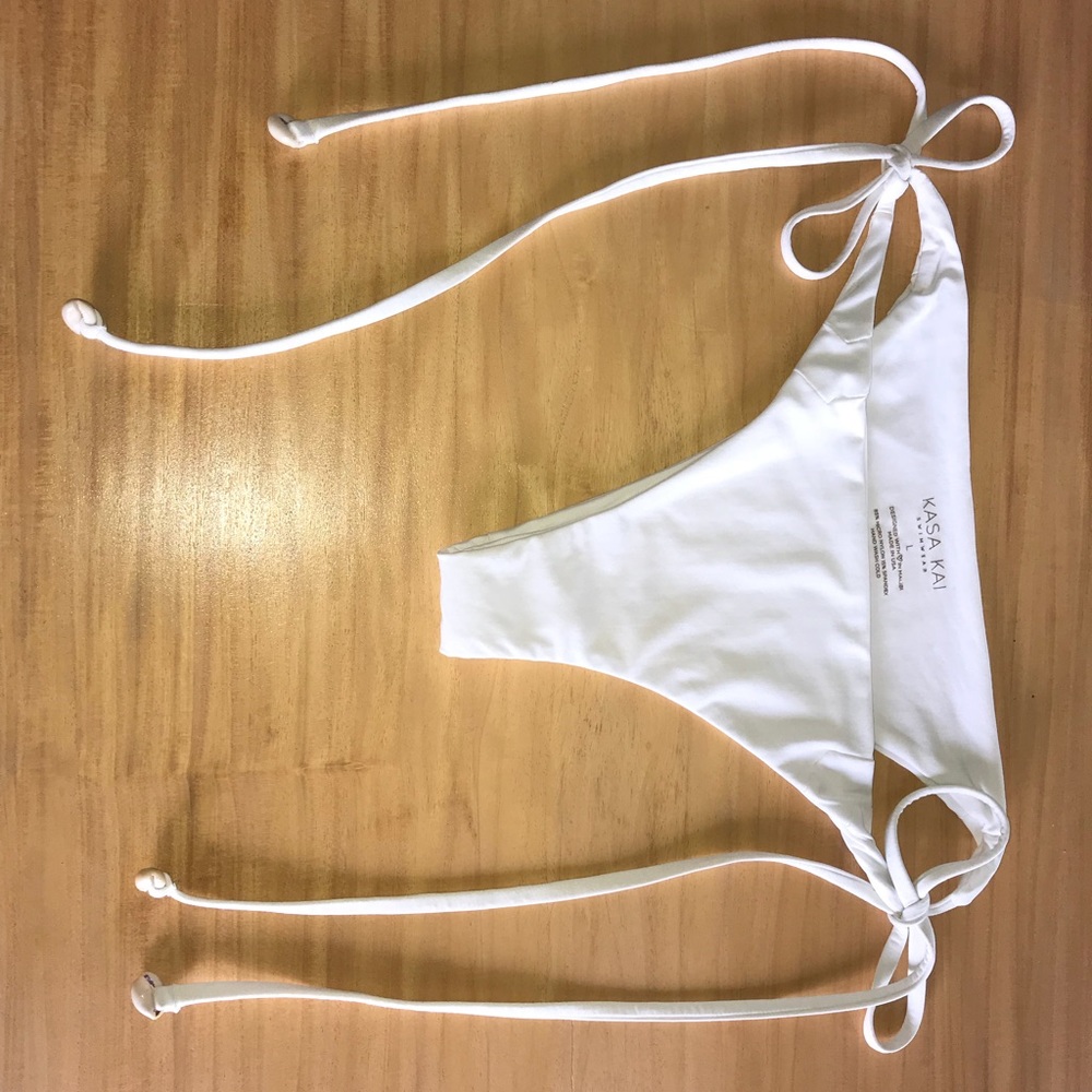 Kasakai Presley WHITE bikini bottoms